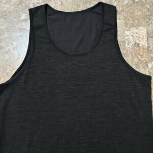 Lululemon Shirt Mens Large Black Metal Vent Tech Tank Top Sleeveless Gym Running